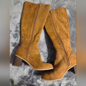 Target Women's Tan Suede Heeled Boots